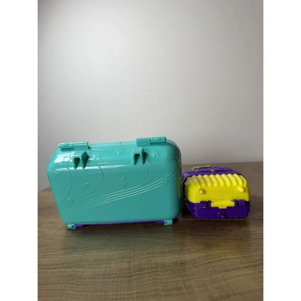 Polly Pocket Sweet Treat Cupcake Cafe Compact & Hidden Places Dance Party Case